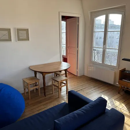 Apartman Quiet & Bright